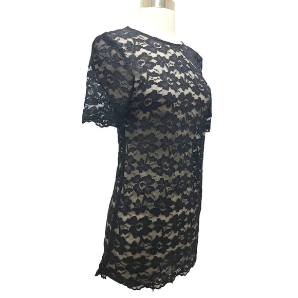 The Perfext Lela Sheer Floral Lace Top Keyhole Slit Back Black Medium NWT - Picture 5 of 12